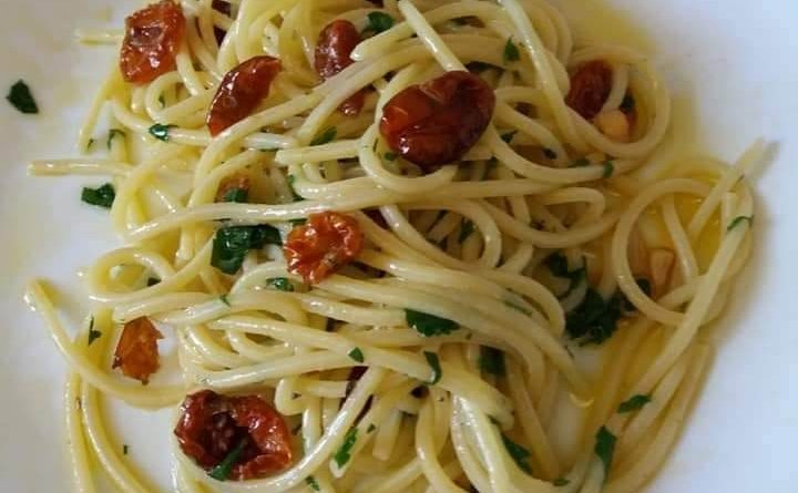 Spaghetti con pomodori secchi sott’olio